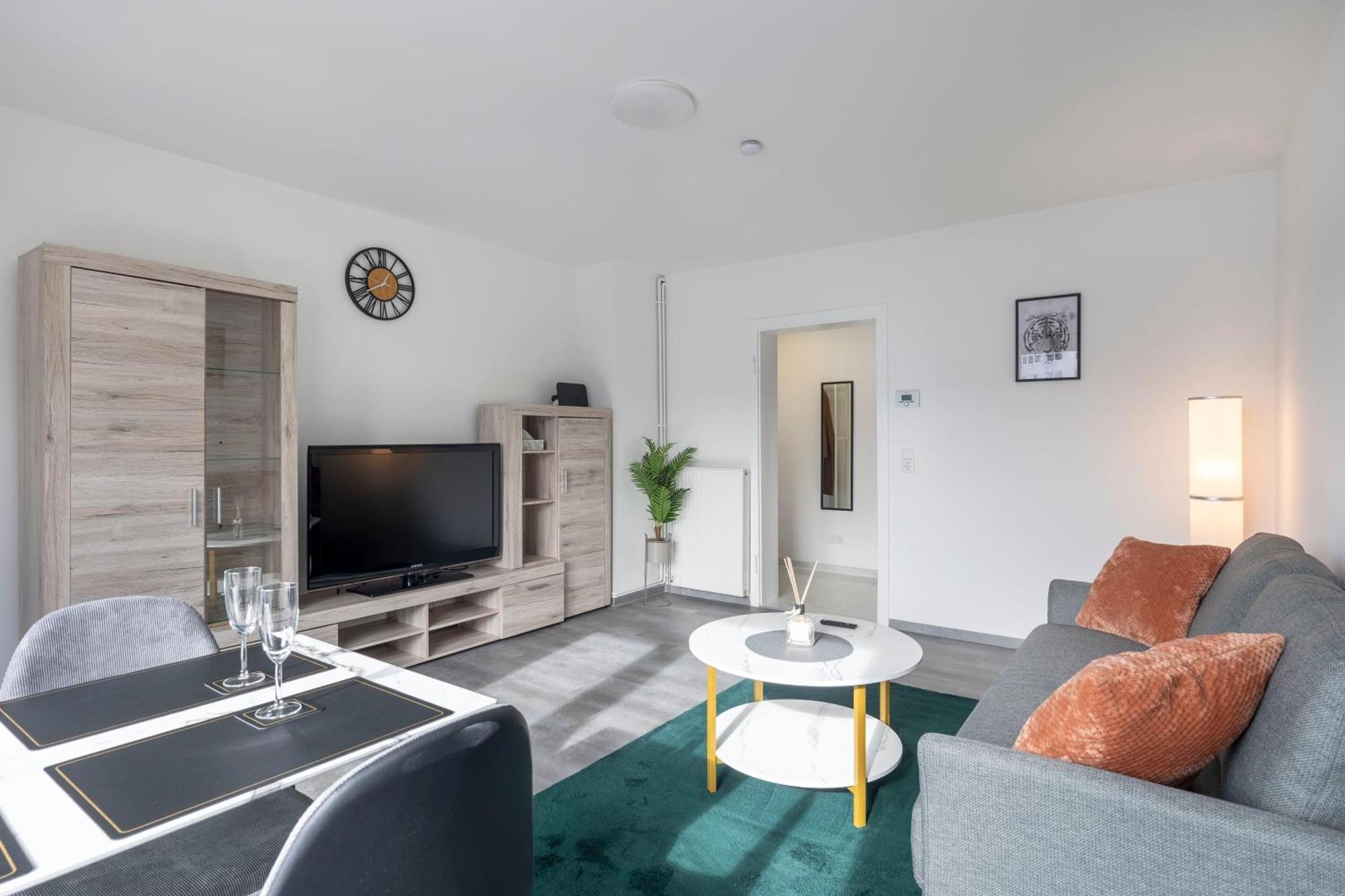 44 Apartments - Modern, Gemuetlich, Wlan, Balkon, Stellplatz Wuppertal Kültér fotó