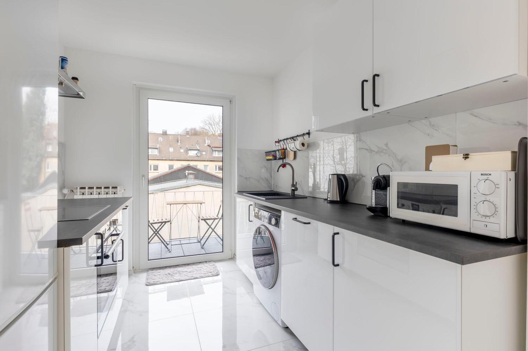 44 Apartments - Modern, Gemuetlich, Wlan, Balkon, Stellplatz Wuppertal Kültér fotó