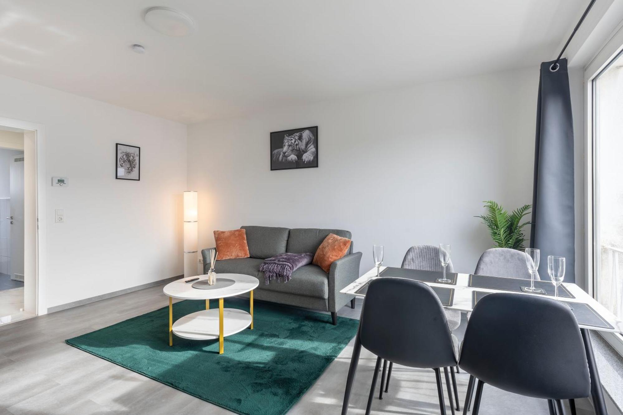 44 Apartments - Modern, Gemuetlich, Wlan, Balkon, Stellplatz Wuppertal Kültér fotó